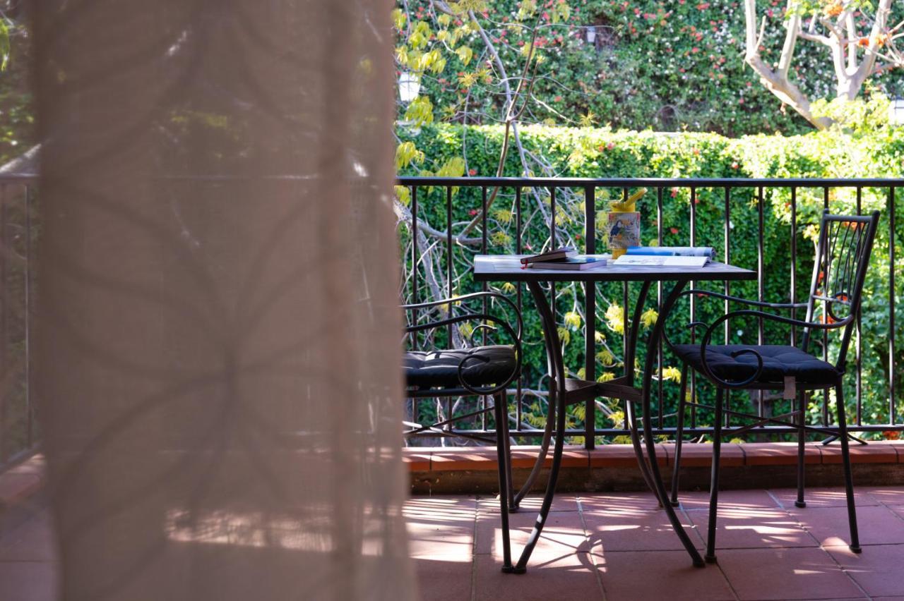 Casa Belvedere Riviera Taormina ซานตาเลสโซ ซิกูโล ภายนอก รูปภาพ