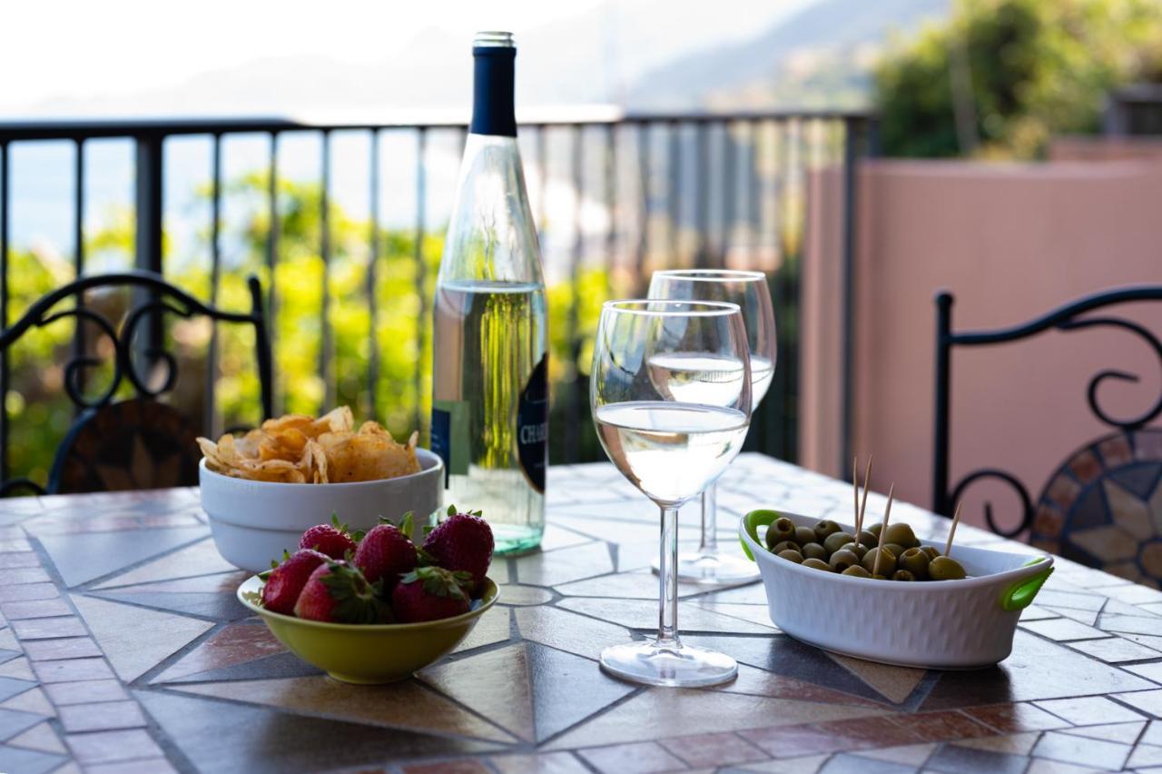 Casa Belvedere Riviera Taormina ซานตาเลสโซ ซิกูโล ภายนอก รูปภาพ